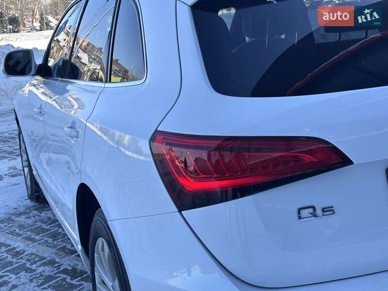 Внедорожник / Кроссовер Audi Q5 2013 в Тернополе