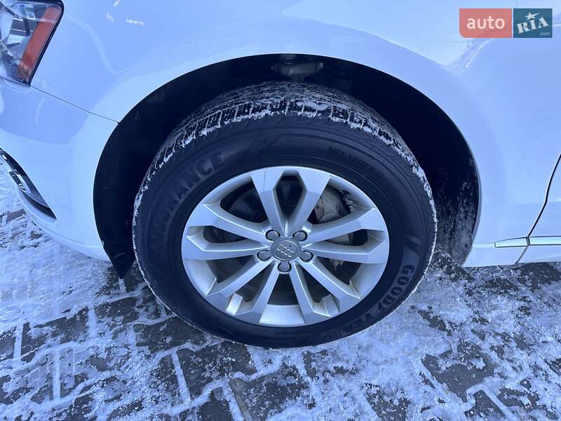 Внедорожник / Кроссовер Audi Q5 2013 в Тернополе