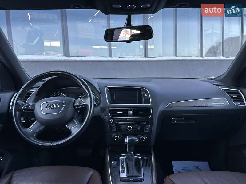 Внедорожник / Кроссовер Audi Q5 2013 в Тернополе