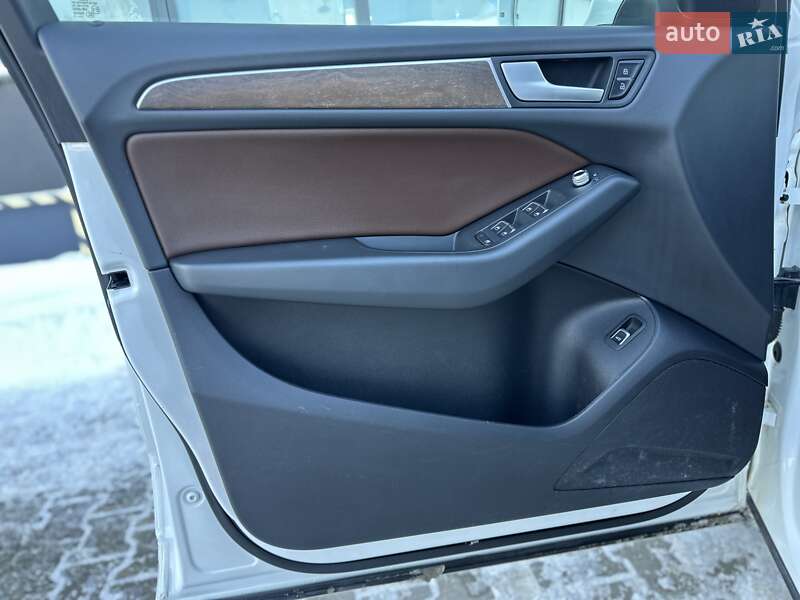 Внедорожник / Кроссовер Audi Q5 2013 в Тернополе