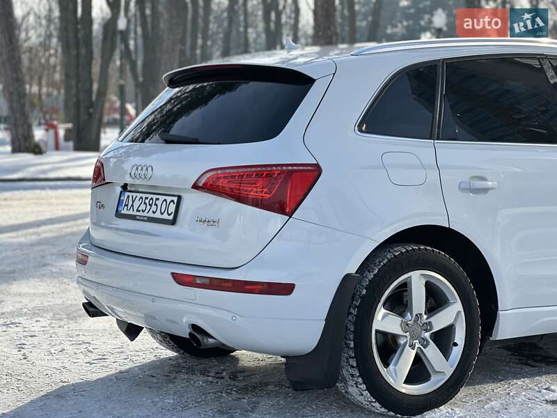 Внедорожник / Кроссовер Audi Q5 2011 в Харькове