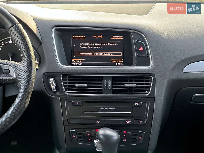 Внедорожник / Кроссовер Audi Q5 2011 в Харькове