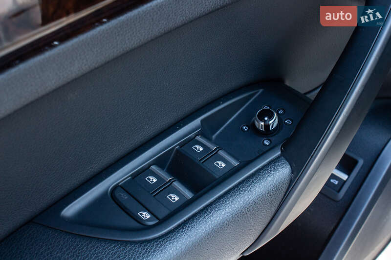 Внедорожник / Кроссовер Audi Q5 2018 в Львове