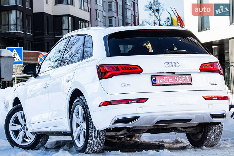 Внедорожник / Кроссовер Audi Q5 2018 в Львове