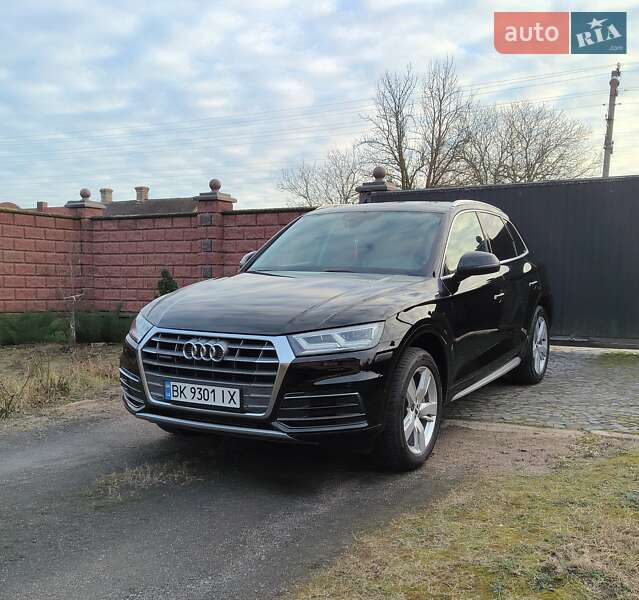 Позашляховик / Кросовер Audi Q5 2018 в Костопілі