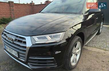 Внедорожник / Кроссовер Audi Q5 2018 в Костополе