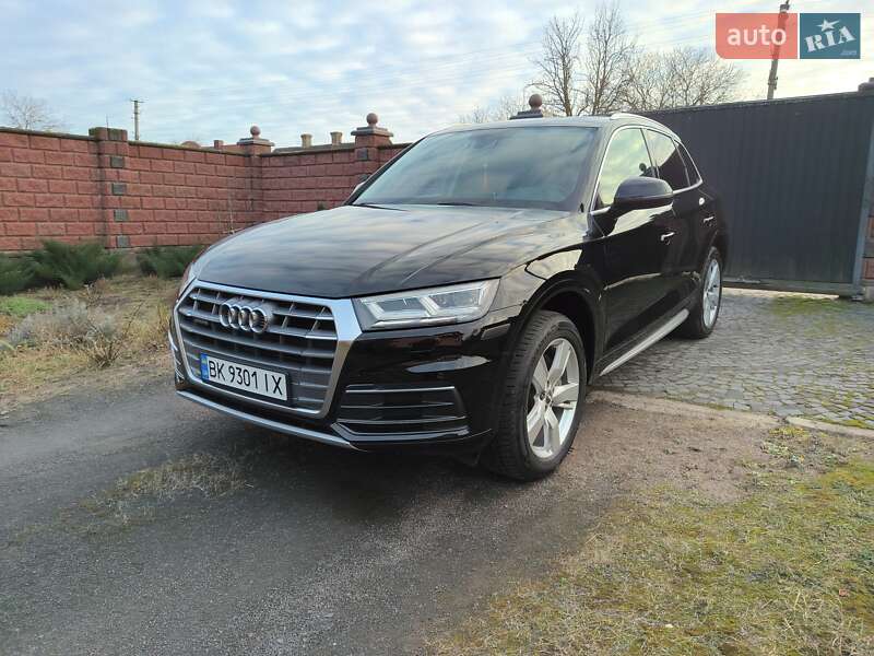 Позашляховик / Кросовер Audi Q5 2018 в Костопілі