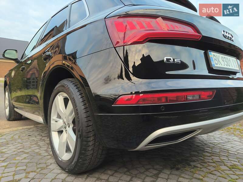 Позашляховик / Кросовер Audi Q5 2018 в Костопілі