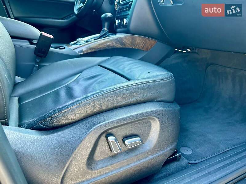 Внедорожник / Кроссовер Audi Q5 2015 в Киеве