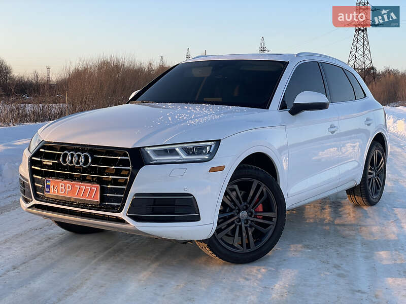 Позашляховик / Кросовер Audi Q5 2018 в Львові