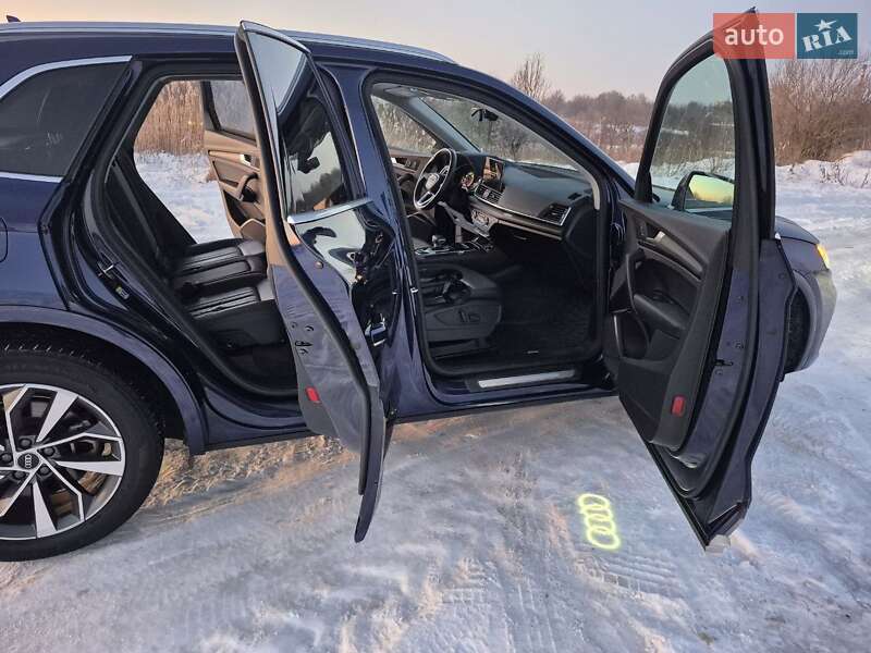 Внедорожник / Кроссовер Audi Q5 2020 в Львове фото 9 Внедорожник / Кроссовер Audi Q5 2020 в Львове