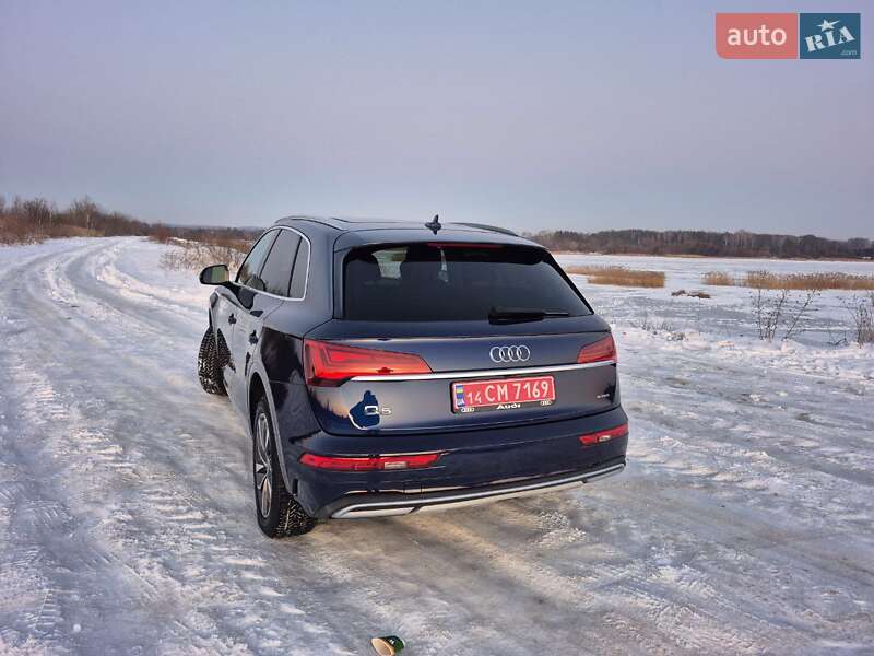 Внедорожник / Кроссовер Audi Q5 2020 в Львове фото 26 Внедорожник / Кроссовер Audi Q5 2020 в Львове