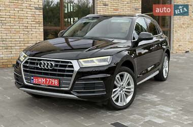 Внедорожник / Кроссовер Audi Q5 2018 в Одессе
