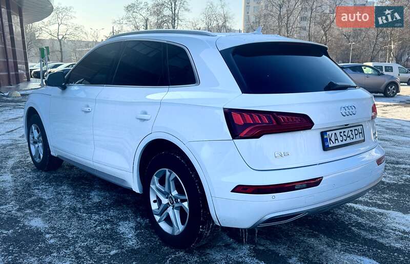 Позашляховик / Кросовер Audi Q5 2018 в Одесі
