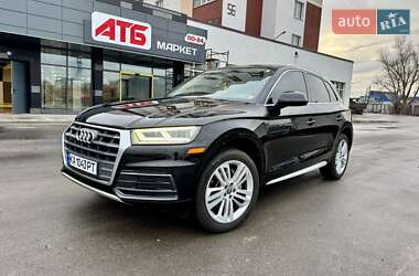 Позашляховик / Кросовер Audi Q5 2017 в Києві