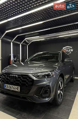 Позашляховик / Кросовер Audi Q5 2021 в Києві