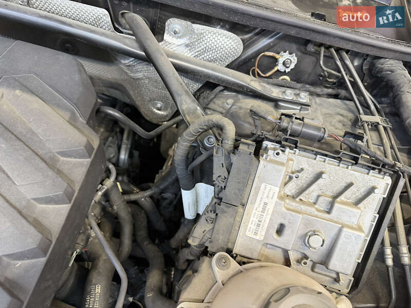 Внедорожник / Кроссовер Audi Q5 2021 в Киеве фото 40 Внедорожник / Кроссовер Audi Q5 2021 в Киеве