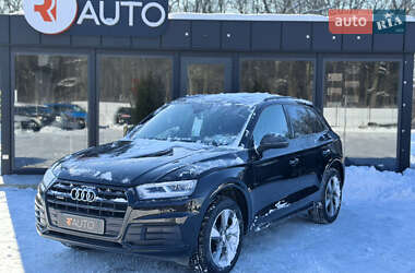 Позашляховик / Кросовер Audi Q5 2020 в Львові