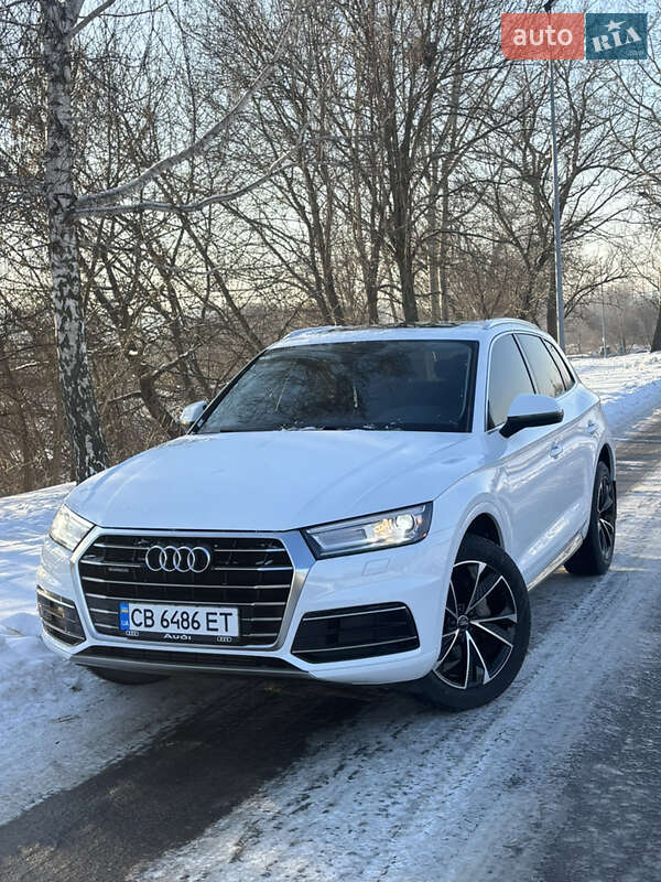 Внедорожник / Кроссовер Audi Q5 2019 в Киеве