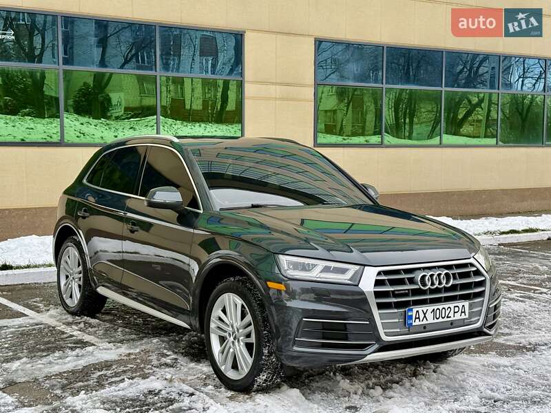 Внедорожник / Кроссовер Audi Q5 2017 в Харькове