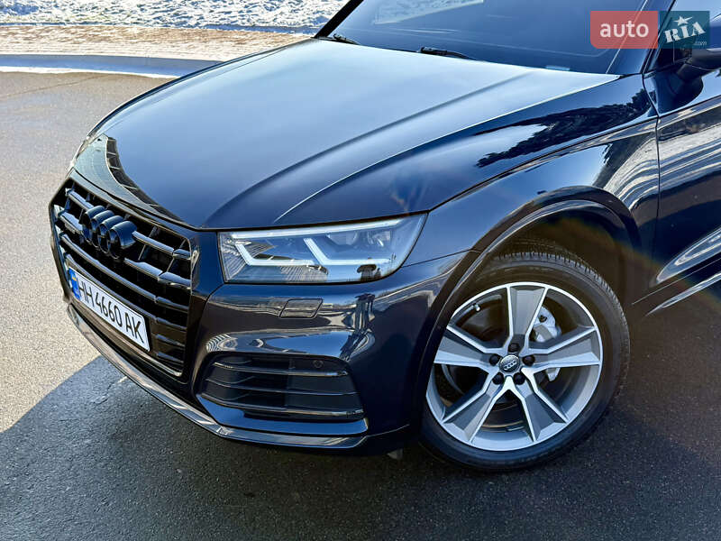 Внедорожник / Кроссовер Audi Q5 2020 в Одессе фото 10 Внедорожник / Кроссовер Audi Q5 2020 в Одессе