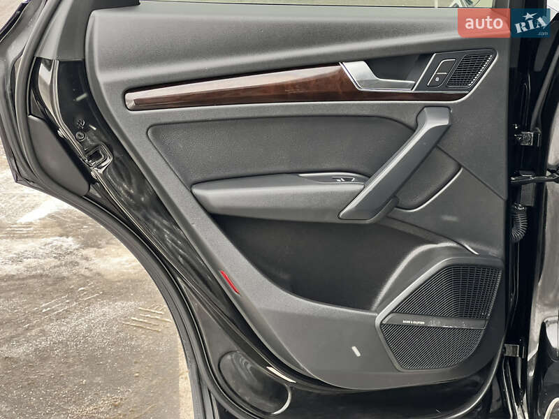 Внедорожник / Кроссовер Audi Q5 2018 в Киеве фото 43 Внедорожник / Кроссовер Audi Q5 2018 в Киеве