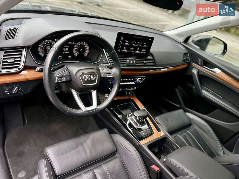 Внедорожник / Кроссовер Audi Q5 2020 в Львове