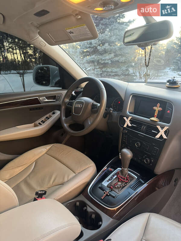 Внедорожник / Кроссовер Audi Q5 2011 в Львове фото 12 Внедорожник / Кроссовер Audi Q5 2011 в Львове