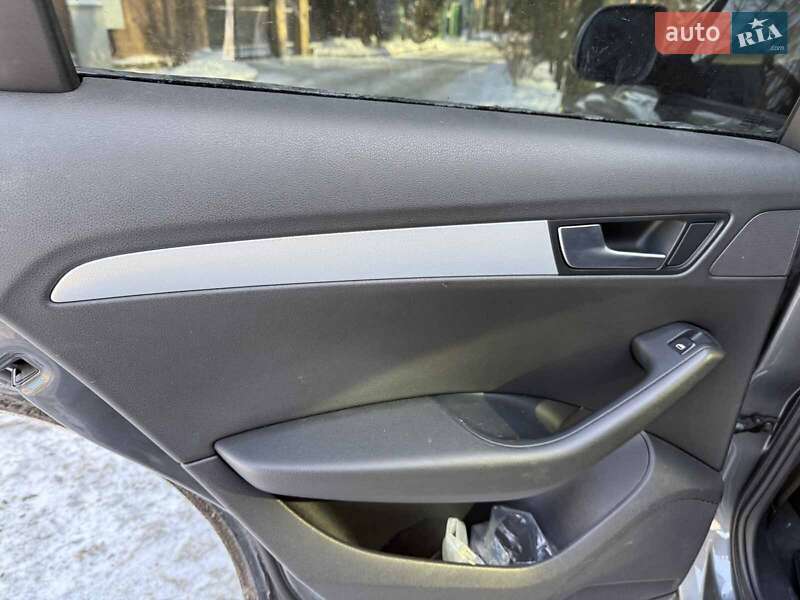 Внедорожник / Кроссовер Audi Q5 2012 в Киеве фото 14 Внедорожник / Кроссовер Audi Q5 2012 в Киеве