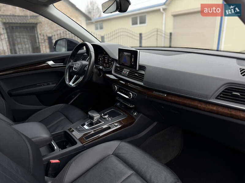 Внедорожник / Кроссовер Audi Q5 2018 в Умани фото 44 Внедорожник / Кроссовер Audi Q5 2018 в Умани