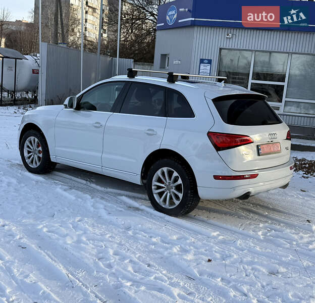 Внедорожник / Кроссовер Audi Q5 2014 в Ровно
