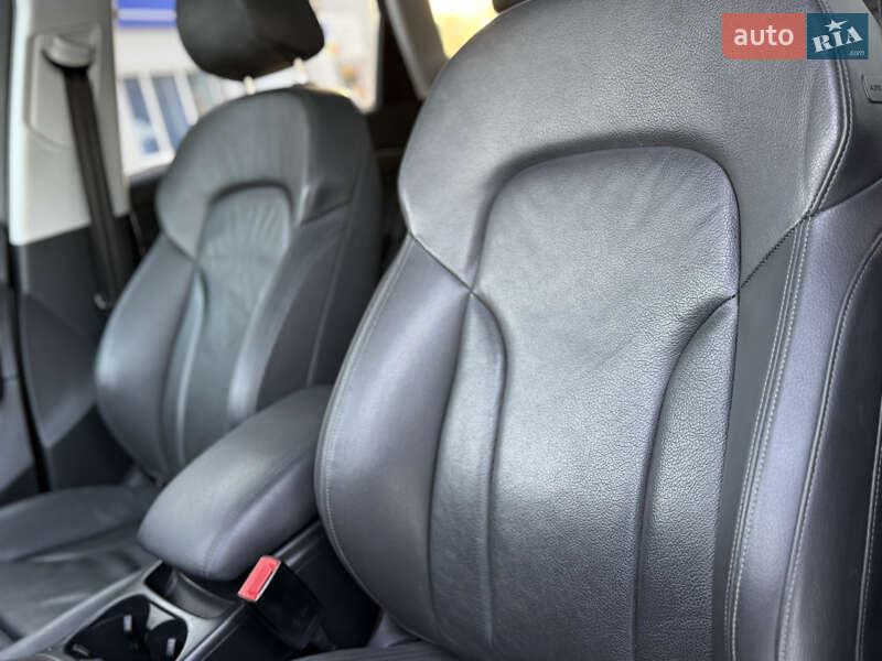 Внедорожник / Кроссовер Audi Q5 2014 в Ровно