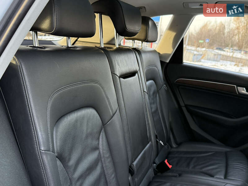 Внедорожник / Кроссовер Audi Q5 2014 в Ровно