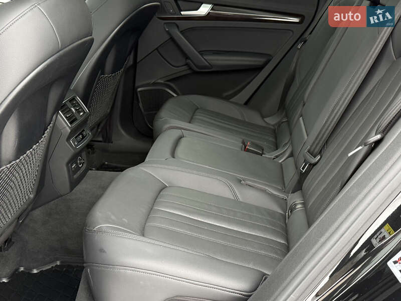 Внедорожник / Кроссовер Audi Q5 2019 в Ровно фото 46 Внедорожник / Кроссовер Audi Q5 2019 в Ровно