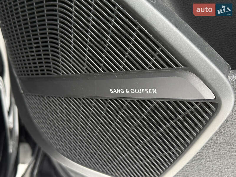 Внедорожник / Кроссовер Audi Q5 2019 в Ровно фото 71 Внедорожник / Кроссовер Audi Q5 2019 в Ровно