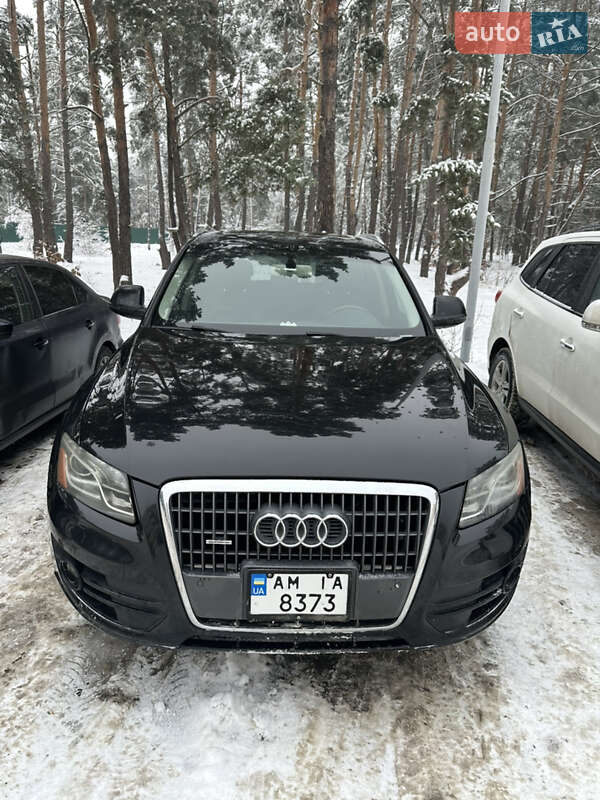Позашляховик / Кросовер Audi Q5 2011 в Чуднові фото 3 Позашляховик / Кросовер Audi Q5 2011 в Чуднові