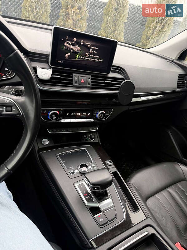 Позашляховик / Кросовер Audi Q5 2017 в Києві фото 16 Позашляховик / Кросовер Audi Q5 2017 в Києві