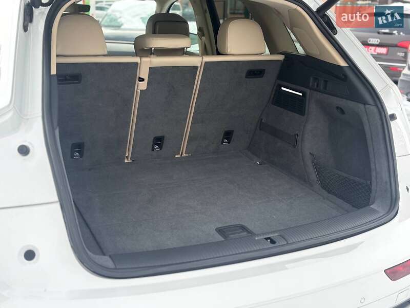 Позашляховик / Кросовер Audi Q5 2017 в Стрию фото 11 Позашляховик / Кросовер Audi Q5 2017 в Стрию