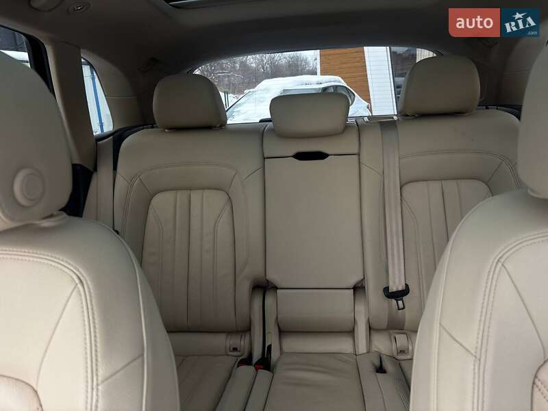 Позашляховик / Кросовер Audi Q5 2017 в Стрию фото 53 Позашляховик / Кросовер Audi Q5 2017 в Стрию