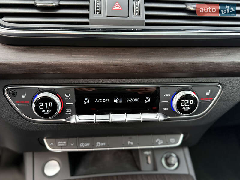 Внедорожник / Кроссовер Audi Q5 2023 в Стрые