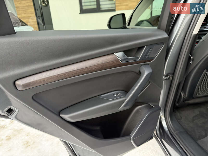 Внедорожник / Кроссовер Audi Q5 2023 в Стрые