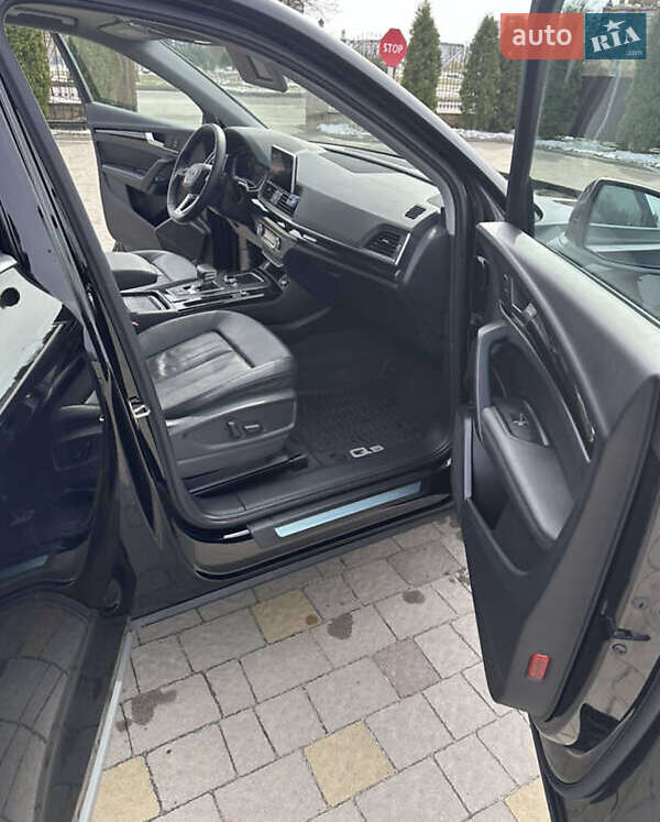 Внедорожник / Кроссовер Audi Q5 2019 в Львове