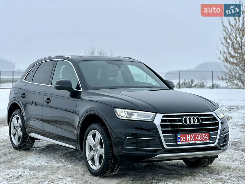Внедорожник / Кроссовер Audi Q5 2018 в Радивилове