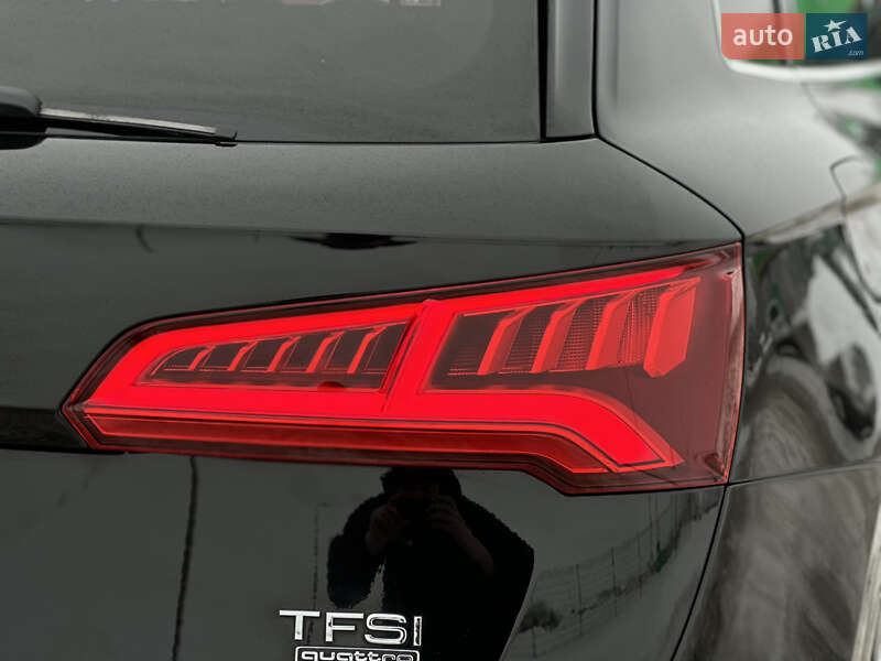 Внедорожник / Кроссовер Audi Q5 2018 в Радивилове