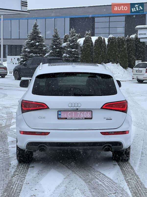 Позашляховик / Кросовер Audi Q5 2016 в Львові