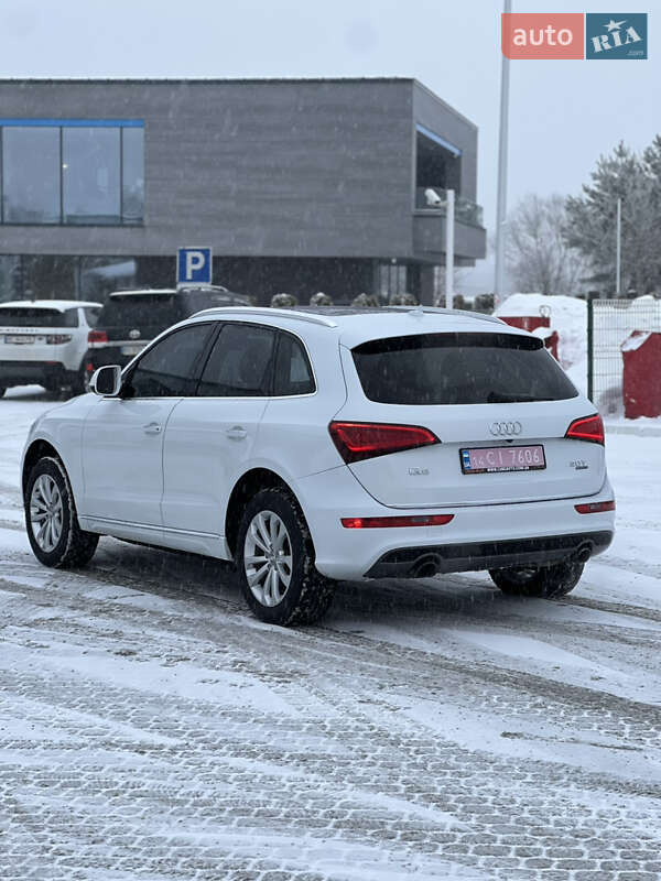 Позашляховик / Кросовер Audi Q5 2016 в Львові