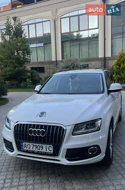 Внедорожник / Кроссовер Audi Q5 2016 в Ужгороде