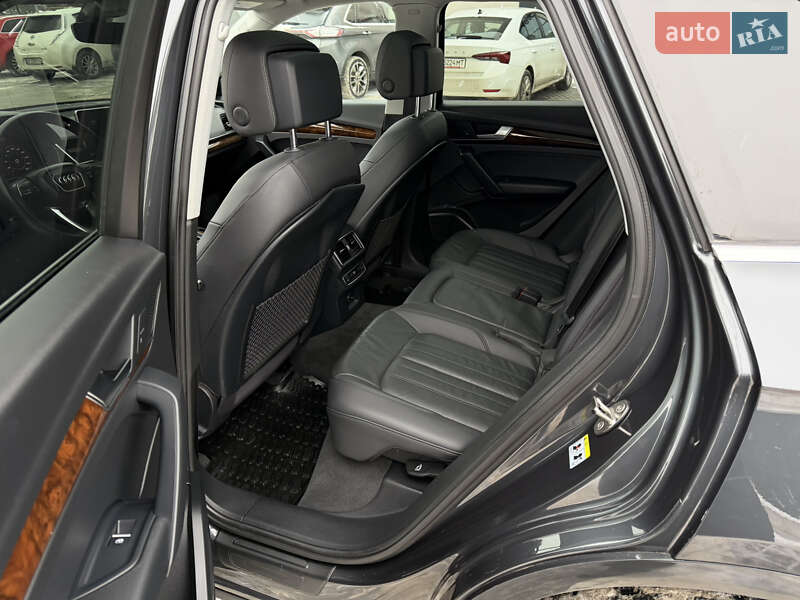 Позашляховик / Кросовер Audi Q5 2018 в Рівному фото 28 Позашляховик / Кросовер Audi Q5 2018 в Рівному