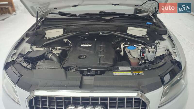 Внедорожник / Кроссовер Audi Q5 2016 в Дубно