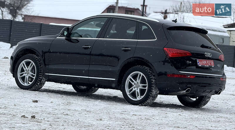 Позашляховик / Кросовер Audi Q5 2016 в Дубні